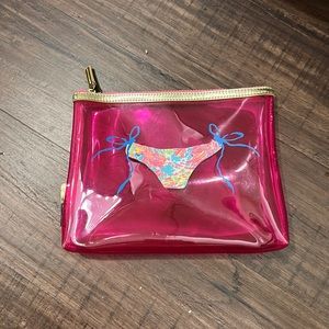 EUC Lilly Pulitzer Pouch
